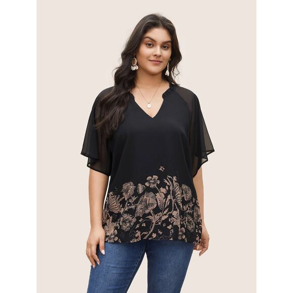 4X 26 Plus Size BloomChic Boho Notched Ruffle Mesh Flutter Sleeve Blouse Top - Picture 1 of 6
